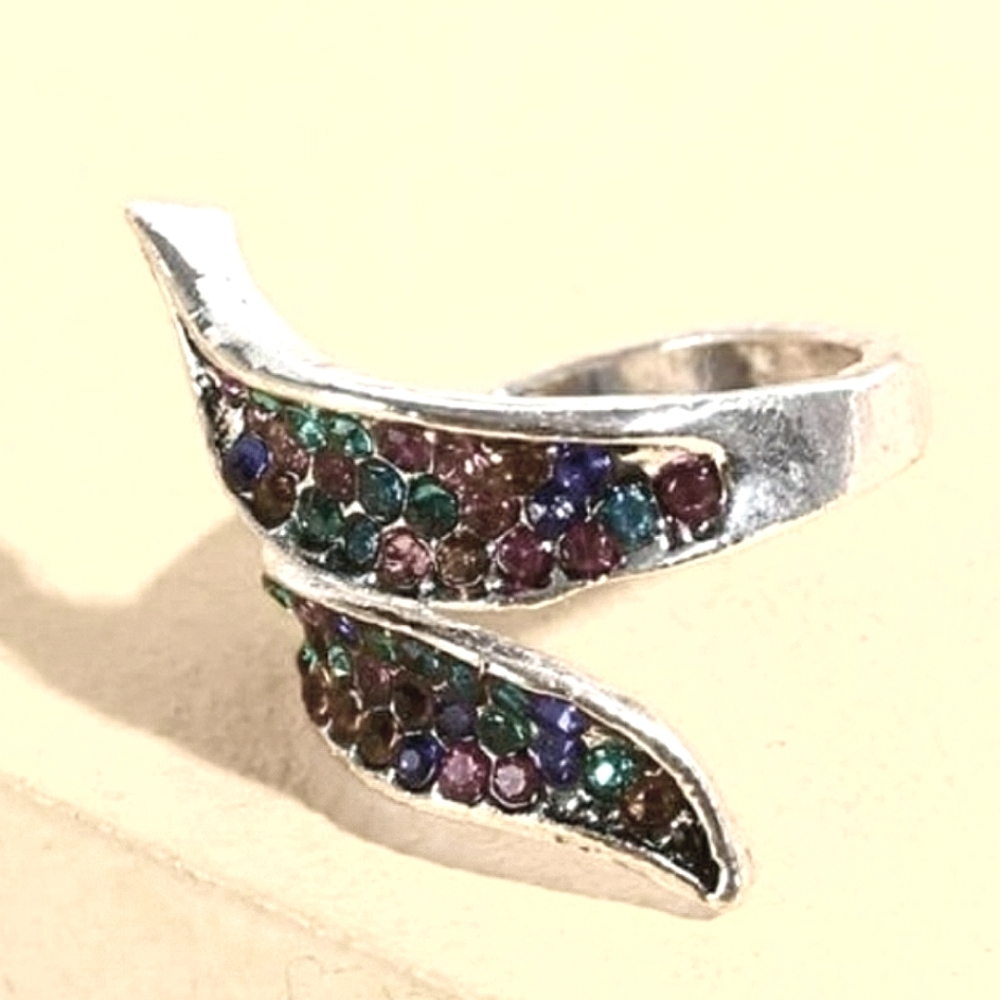 Colorful rhinestone spiral ring, NWOT - Picture 2 of 3